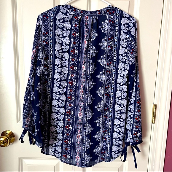 Small - Picture 2 of 3